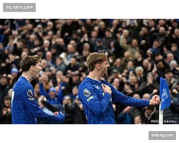 切尔西防守协同存在漏洞 被伯恩利反击打穿边路防守空当 切尔西防守协同存在漏洞 被伯恩利反击打穿边路防守空当