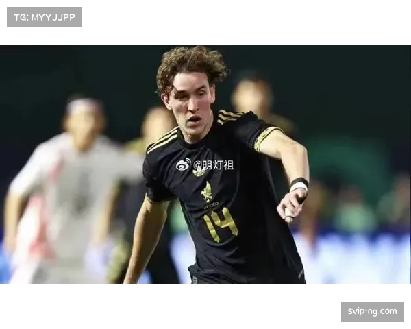 墨西哥中场核心鲁伊斯重伤 阿吉雷被迫调整战术体系